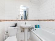 5 Bedroom Maisonette House to Rent