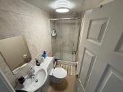 5 bedroom maisonette to rent