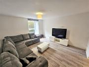 5 bedroom maisonette to rent