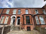 5 bedroom private halls to rent