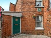 5 Bedroom Property