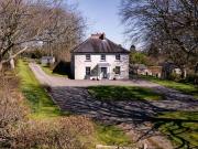 5 Bedroom Property