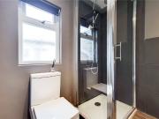 5 bedroom property in Fentiman Road, London, SW8 £8,000...