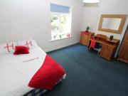 5 bedroom Property To Let