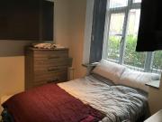 5 bedroom property to let in 2 TEIGNMOUTH ROAD £700 pw