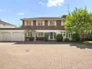 5 bedroom property to let in Leigh Hill Road, Cobham,...