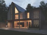 5 bedroom property with land for sale