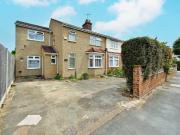 6 Bedroom Semi Detached House
