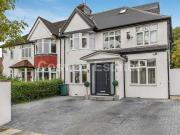 5 Bedroom Semi Detached House