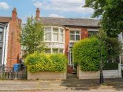 5 Bedroom Semi Detached House