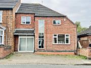 5 Bedroom Semi Detached House
