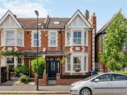 5 Bedroom Semi Detached House