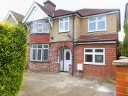 5 Bedroom Semi Detached House