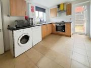 5 Bedroom Semi Detached House