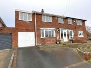 5 Bedroom Semi Detached House