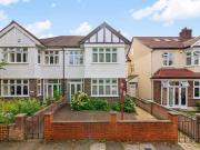 5 Bedroom Semi Detached House
