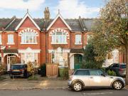 5 Bedroom Terraced House