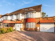 5 Bedroom Semi Detached House