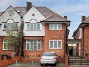 5 Bedroom Semi Detached House