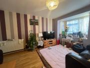 5 bedroom semi detached house for rent in Beverley,...