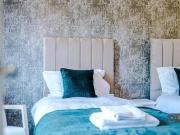 5 Bedroom Semi detached House For Rent In Calverley, Pudsey