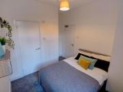 5 bedroom semi detached house for rent in Coventry Road,...