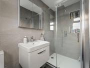 5 bedroom semi detached house for rent in Douglas...