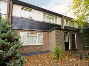 5 bedroom semi detached house for rent in Friars Court,...