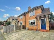 5 Bedroom Semi detached House For Rent In Guildford, Surrey