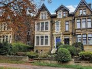 5 bedroom semi detached house for rent in Kings Road,...