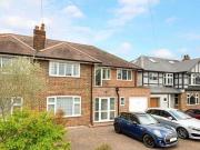 5 Bedroom Semi detached House For Rent In London