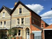 5 Bedroom Semi detached House For Rent In Reading, Berkshire