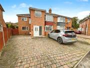 5 bedroom semi detached house for rent in Rufford Green,...