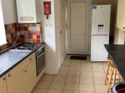 5 bedroom semi detached house for rent in Southall...