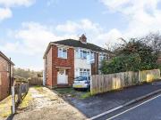 5 bedroom semi detached house for rent in Stanmore Lane,...