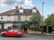 5 bedroom semi detached house for rent in Woodmill Lane,...