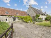 5 bedroom semi detached house for sale