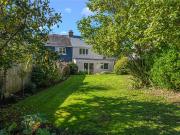 5 bedroom semi detached house for sale