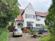 5 bedroom semi detached house for sale