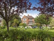 5 bedroom semi detached house for sale