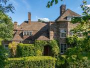 5 bedroom semi detached house for sale