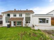 5 bedroom semi detached house for sale