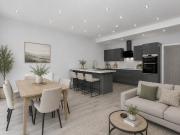 5 bedroom semi detached house for sale