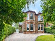 5 bedroom semi detached house for sale
