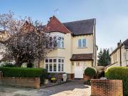 5 bedroom semi detached house for sale
