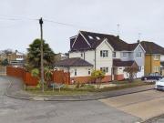 5 bedroom semi detached house for sale