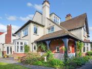 5 bedroom semi detached house for sale