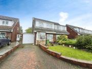 5 bedroom semi detached house for sale