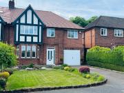 5 bedroom semi detached house for sale