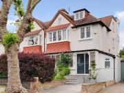 5 bedroom semi detached house for sale